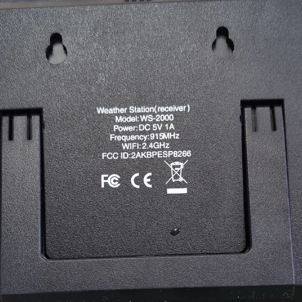 Ambient Weather Station Set | Receiver/Console, Temperature, Moisture Sensors - Picture 2 of 7